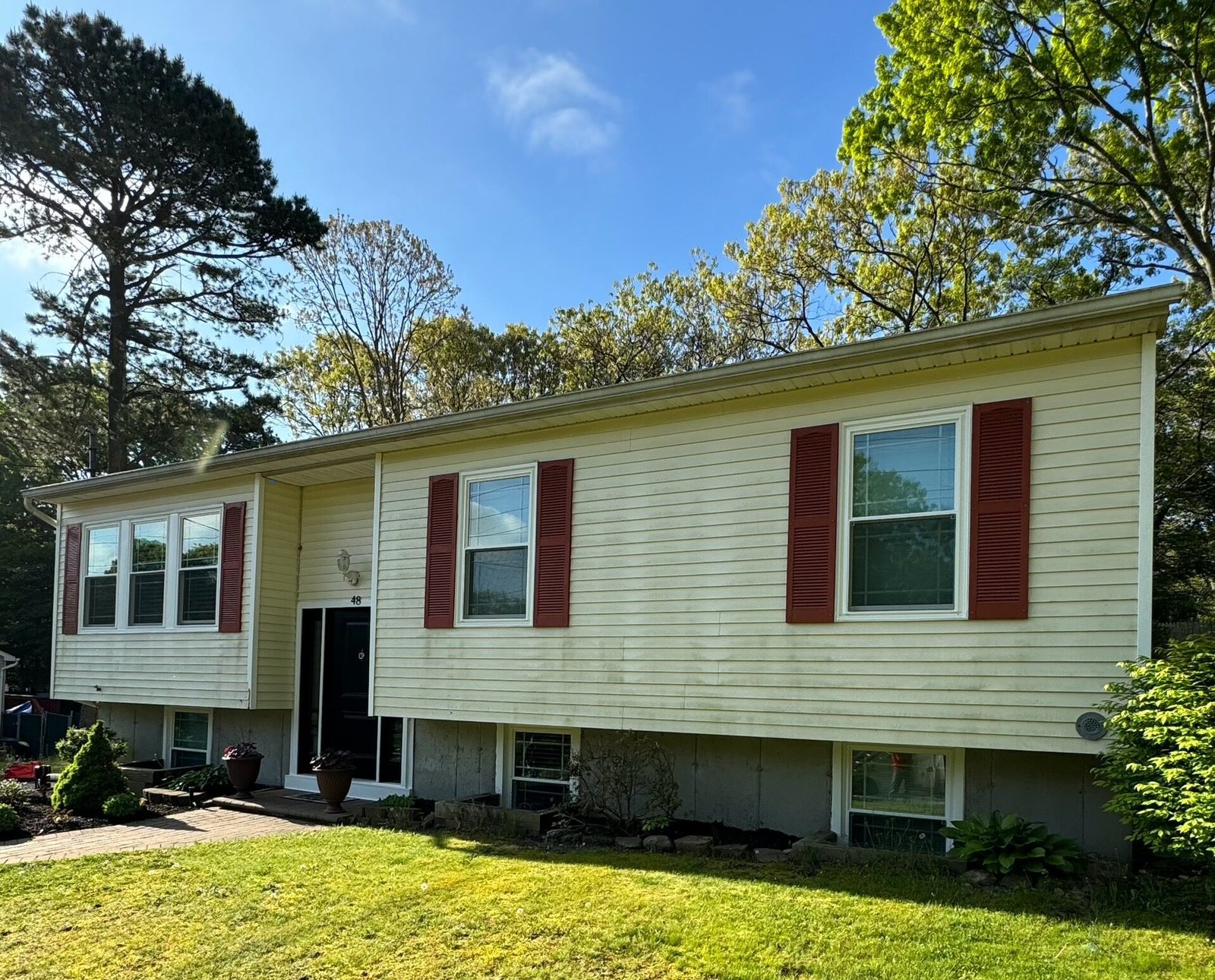 Siding 8 Before Remodel