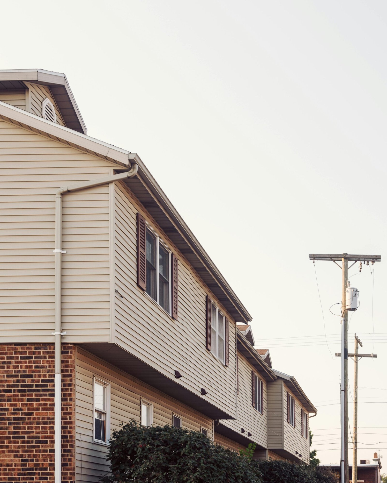 Residential gutter replacement project